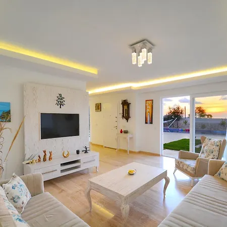 Yalin * Uzumlu (Mediterranean)